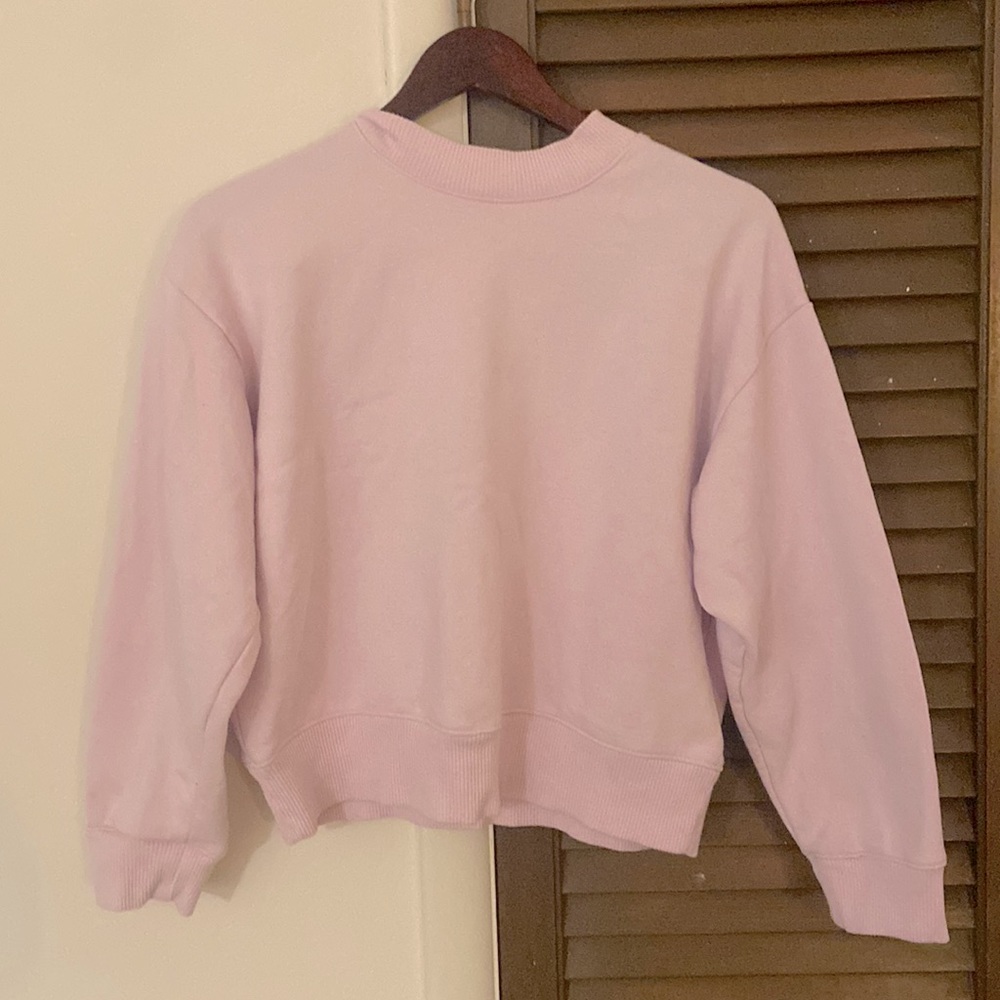 ‼️SALE‼️ A New Day | Lavender Lilac Crew Neck Pullover Sweatshirt | Sz M